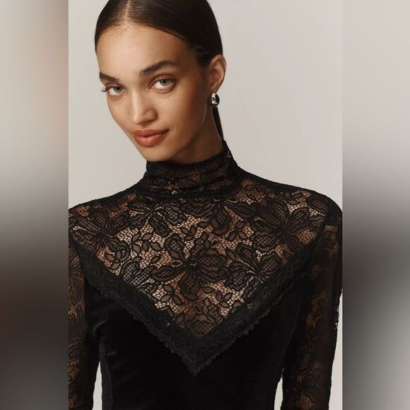 Anthropologie Long-Sleeve Mock-Neck Lace Velvet Slip Midi Dress Size XS - Picture 2 of 4